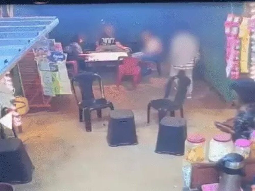 चाय की टपरी पर छात्रा से अभद्रता, युवक ने गला पकड़कर किया जबरन किस