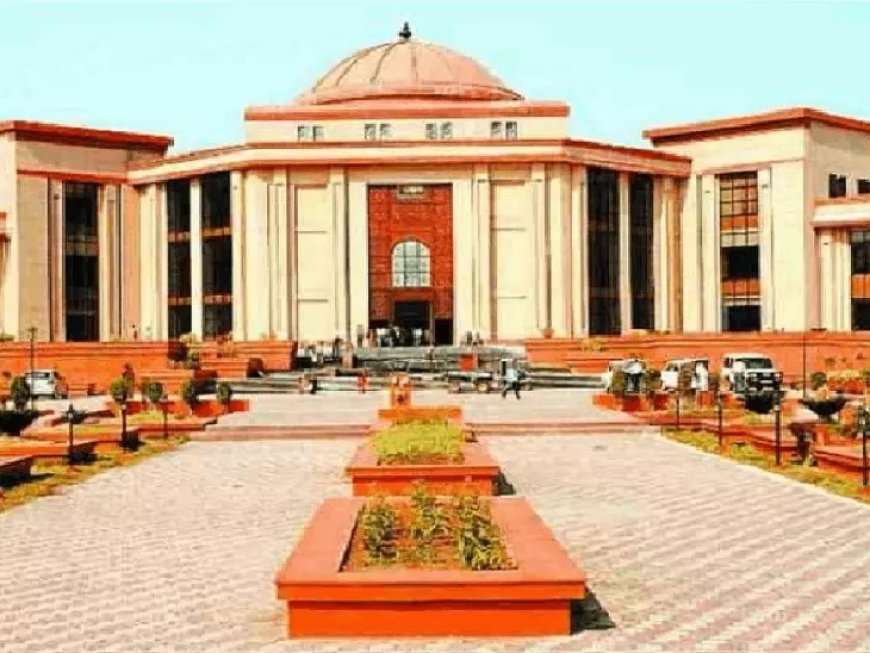हाईकोर्ट की दो टूक-फुटपाथ पर पैदल चलना मौलिक अधिकार, अतिक्रमण पर निगम से जवाब
