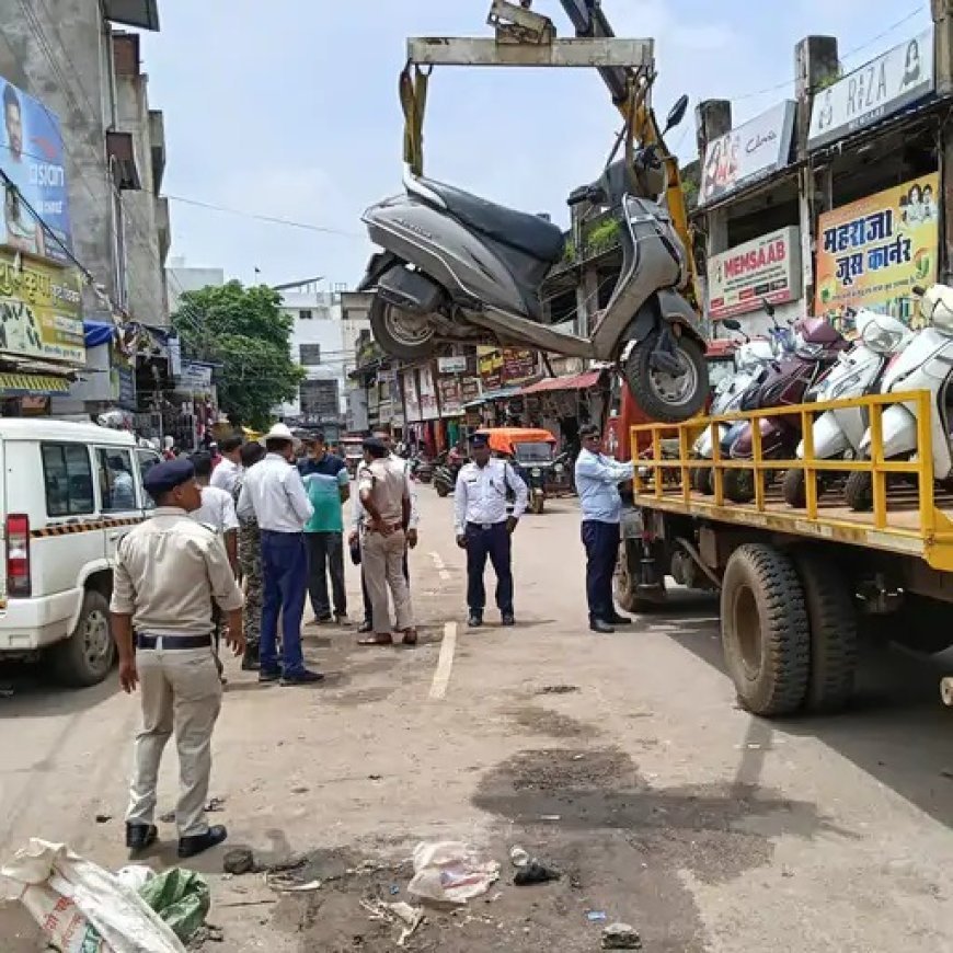 दुर्ग-भिलाई में ट्रैफिक सुधार अभियान तेज, अवैध पार्किंग और सड़क घेरने वालों पर सख्ती