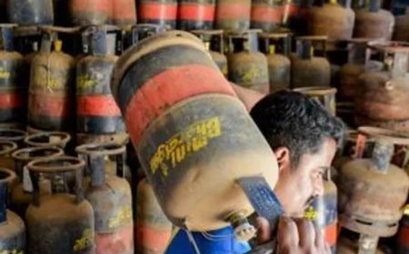 1 सितंबर से कई चीजें महंगी: LPG सिलेंडर से दूध और कार तक बढ़े दाम