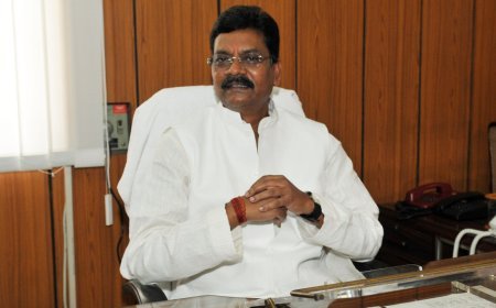 स्मार्ट मीटर पर गरमाई सियासत, महंत ने CM को पत्र लिखकर उठाए रीडिंग पर सवाल