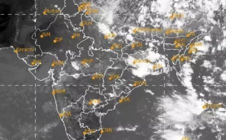 आसमान साफ, मानसून सुस्त: सैटेलाइट में देश के ज्यादातर हिस्से से बादल गायब