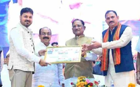 आयुर्वेद भारत की प्राचीन ज्ञान परंपरा की अमूल्य धरोहर, आधुनिक स्वास्थ्य सेवाओं के साथ भारतीय चिकित्सा पद्धतियों को भी दे रहे बढ़ावा : मुख्यमंत्री विष्णुदेव साय