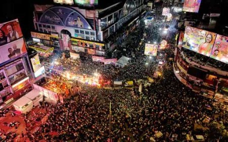 रायपुर की गणेश झांकी में आस्था के साथ अव्यवस्था के दृश्य भी आए सामने