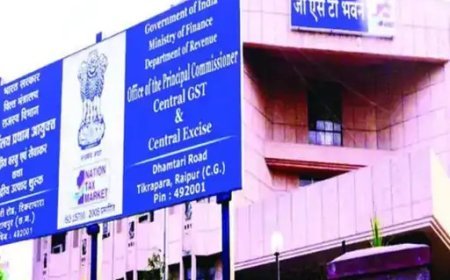 GST की टीम ने बिल्डर्स के कई ठिकाने खंगाले, बोगस बिल और इलेक्ट्रॉनिक डिवाइस मिले