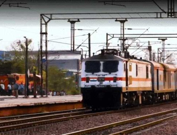 उरकुरा यार्ड का काम पड़ेगा भारी, तीज पर 10 ट्रेनें दो दिन रहेंगी रद्द