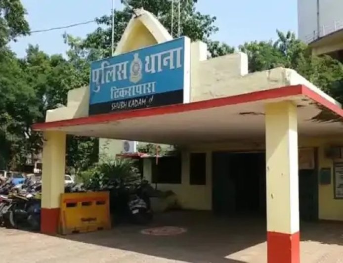 पार्किंग को लेकर विवाद में होटल कारोबारी से मारपीट