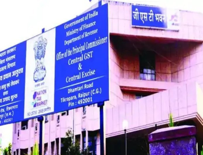 GST की टीम ने बिल्डर्स के कई ठिकाने खंगाले, बोगस बिल और इलेक्ट्रॉनिक डिवाइस मिले