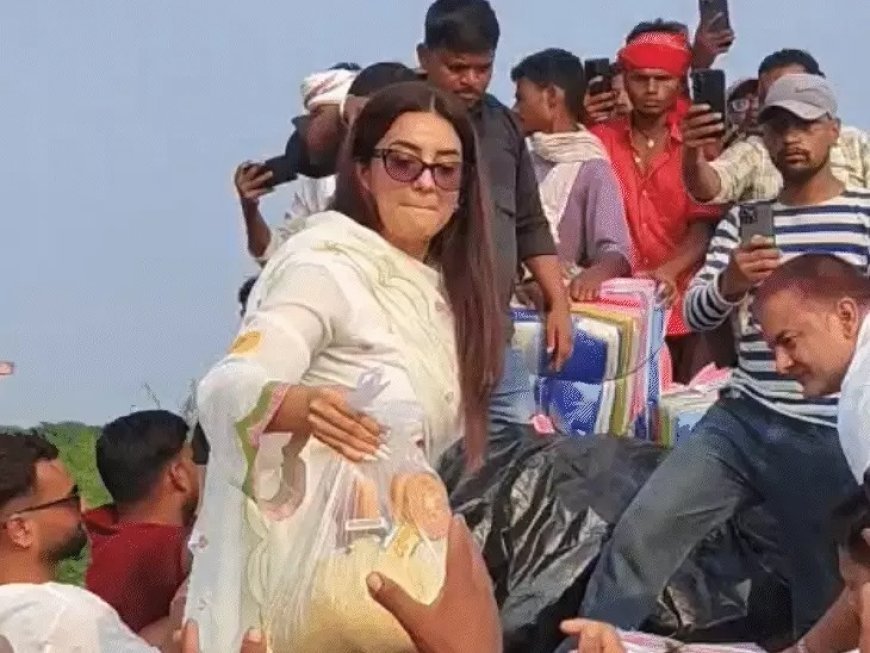 बाढ़-बारिश से बेहाल कई राज्य, बिहार में 50 लाख आबादी पानी से घिरी