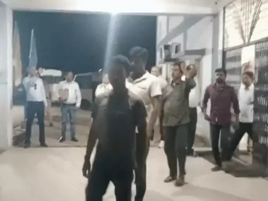 बांग्लादेशी होने के शक में पकड़े 23 में 18 निकले भारतीय
