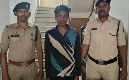 राशन कार्डधारियों का चावल खरीदकर घर में भरता था आरोपी, 24 क्विंटल जब्त