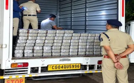 दुर्ग में 4 करोड़ की नकदी बरामद, पिकअप में बना रखा था गुप्त ठिकाना