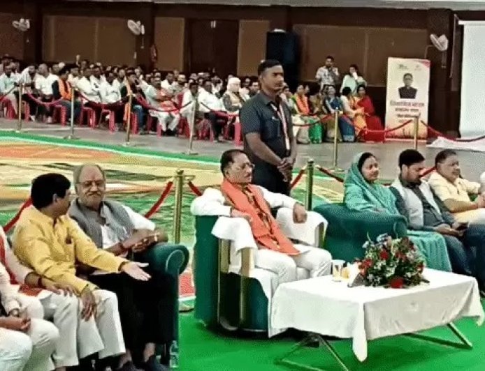 मोदी के 25 साल के सेवाकाल पर छत्तीसगढ़ में भाजपा का शक्ति प्रदर्शन, निकली ‘सेवा ज्योति यात्रा’