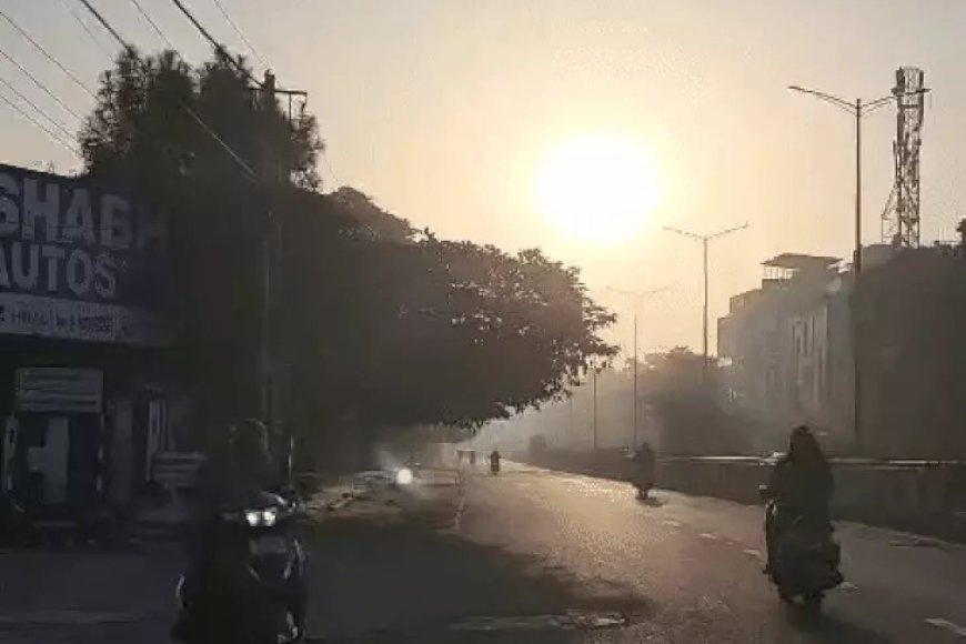 बस्तर से सरगुजा तक बदलेगा मौसम, 12 जिलों में अलर्ट