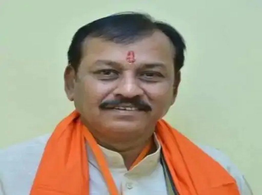 सांसद विजय बघेल ने 300 पंचायतों के सरपंचों से किया संवाद